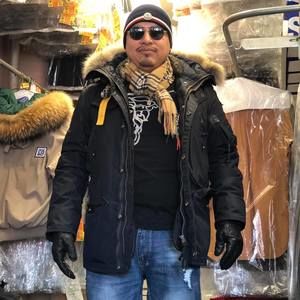 Meet your Posher, Adrian